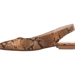 Aerobics Pointy Love Camel Animal Print