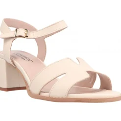 Aerobics Shadow Off White