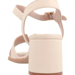 Aerobics Shadow Off White