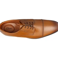 Clarks Tilden Cap Dark Tan Leather Marrón