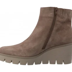 Gabor Sigrid Ante Kiesel