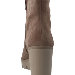 Gabor Sigrid Ante Kiesel