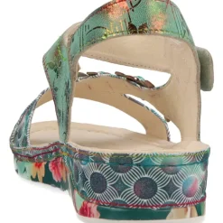 Laura Vita Brcuelo 81 Kaki