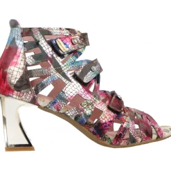 Laura Vita Jacbo 01 Bronze