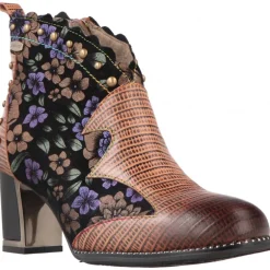 Laura Vita Kacio 02 Camel