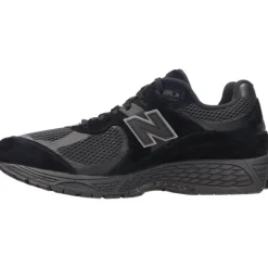 New Balance M2002 WB