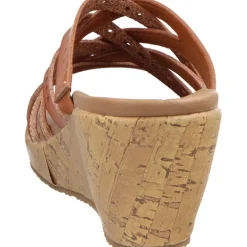 Skechers Beverlee Hot Spring Lug