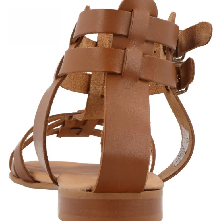 Sondisan Claudia cuero